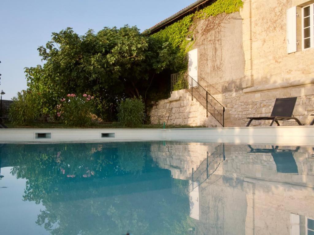 Gite Avec Piscine, Chateau De Lescours, St-Emilion Saint-Sulpice-de-Faleyrens Exterior foto